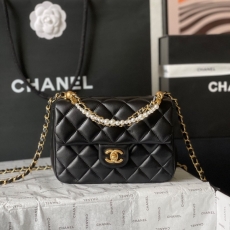 Chanel 19 Bags